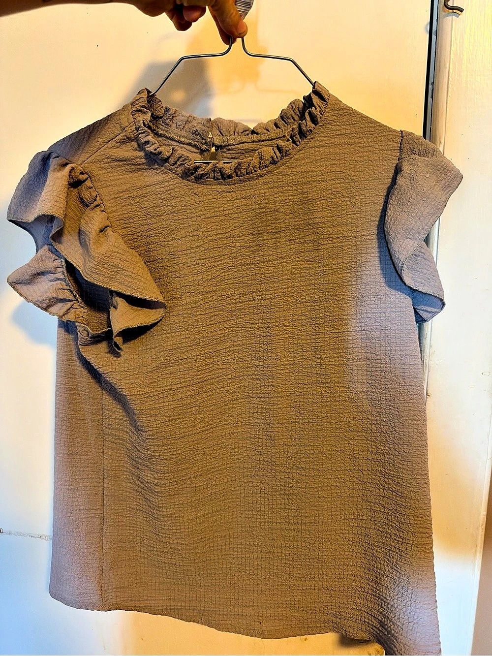 Ruffle Sleeve Blouse in Brown Like New